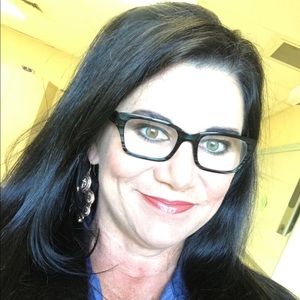 Meet your Posher, Mandy